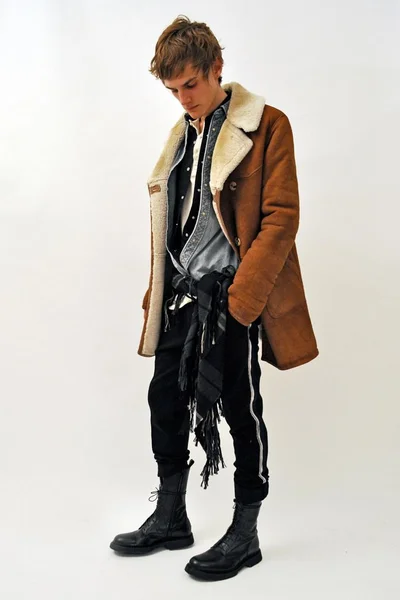 Look 26
